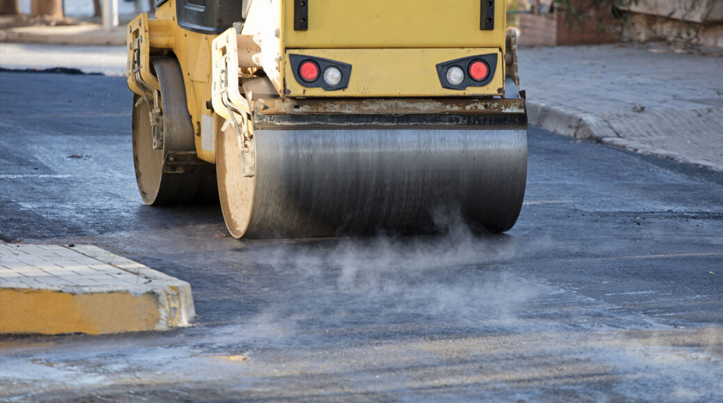 Cold weather asphalt paving
