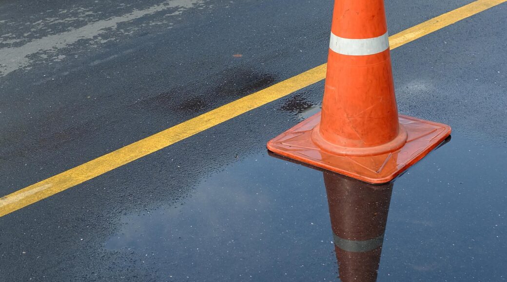 Mitigating effects weather asphalt paving