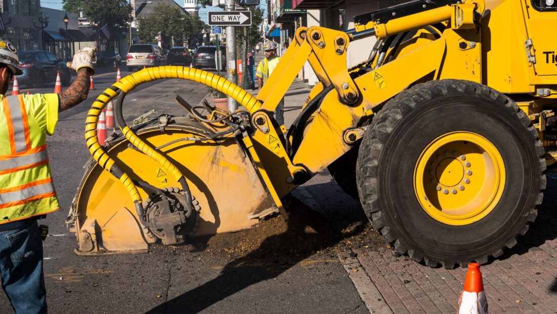 Utility trenching asphalt
